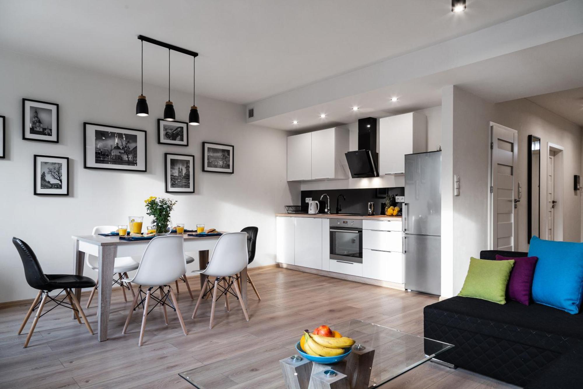 Tyzenhauz Apartments Old Town Краков Экстерьер фото
